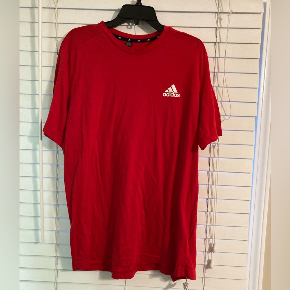 XL red adidas tee